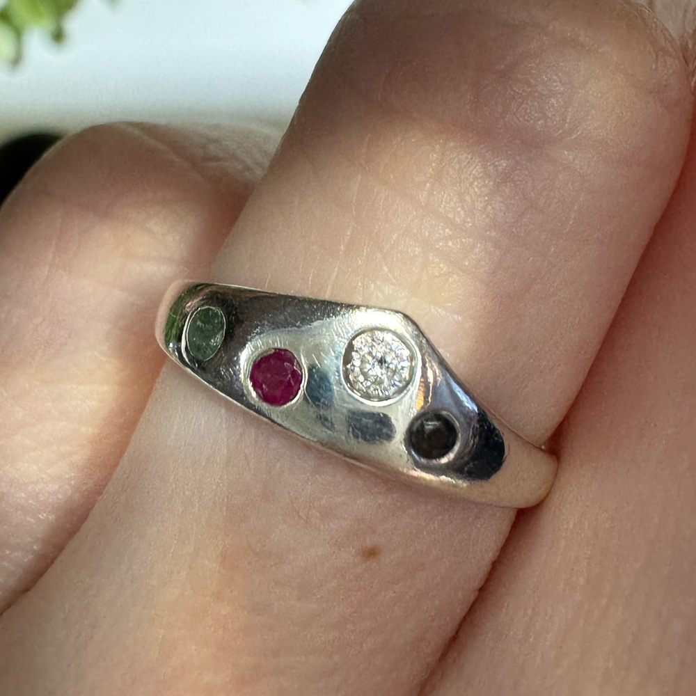 Vintage Handmade Custom Made Ring with Genuine Ruby, Sapphire, & Emerald! 925 - Picture 7 of 15